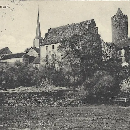 Apartment Alte Foersterei - Elegantes In Der Historischen Hinterburg - Nahe Fulda Und Bad Hersfeld