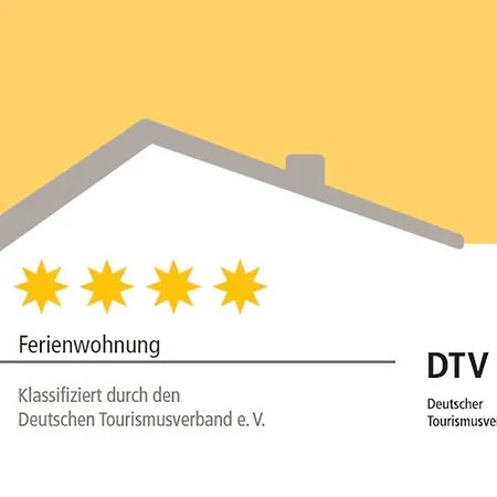 Alte Foersterei - Altstadtwohnung Mit Stil & Aufzug - In Der Hinterburg Schlitz - Mit Garten, Parkplatz & E-Ladestation - Hunde Willkommen - Fulda, Bad Hersfeld, Alsfeld In 25 Km Entfernung * שליץ