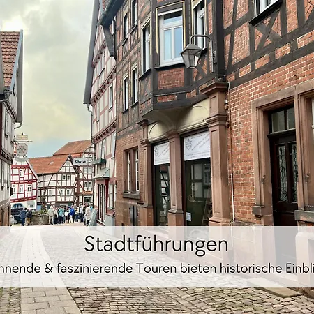 Alte Foersterei - Altstadtwohnung Mit Stil & Aufzug - In Der Hinterburg Schlitz - Mit Garten, Parkplatz & E-Ladestation - Hunde Willkommen - Fulda, Bad Hersfeld, Alsfeld In 25 Km Entfernung דירה שליץ