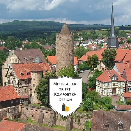 Apartmán Alte Foersterei - Altstadtwohnung Mit Stil & Aufzug - In Der Hinterburg - Mit Garten, Parkplatz & E-ladestation - Hunde Willkommen - Fulda, Bad Hersfeld, Alsfeld In 25 Km Entfernung Schlitz
