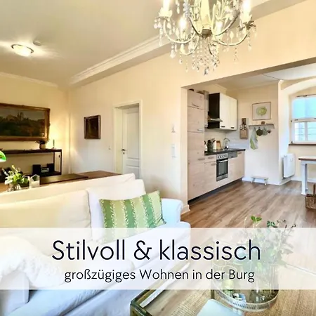 Alte Foersterei - Altstadtwohnung Mit Stil & Aufzug - In Der Hinterburg - Mit Garten, Parkplatz & E-ladestation - Hunde Willkommen - Fulda, Bad Hersfeld, Alsfeld In 25 Km Entfernung Apartmán
