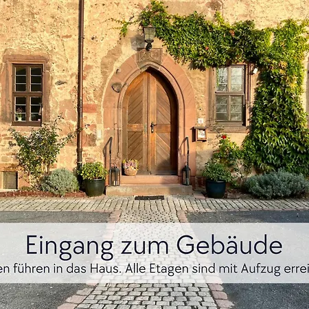 Alte Foersterei - Altstadtwohnung Mit Stil & Aufzug - In Der Hinterburg - Mit Garten, Parkplatz & E-ladestation - Hunde Willkommen - Fulda, Bad Hersfeld, Alsfeld In 25 Km Entfernung Schlitz