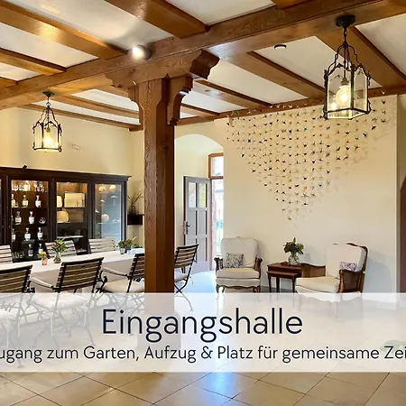 아파트 Alte Foersterei - Altstadtwohnung Mit Stil & Aufzug - In Der Hinterburg - Mit Garten, Parkplatz & E-ladestation - Hunde Willkommen - Fulda, Bad Hersfeld, Alsfeld In 25 Km Entfernung *