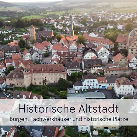 Alte Foersterei - Altstadtwohnung Mit Stil & Aufzug - In Der Hinterburg - Mit Garten, Parkplatz & E-ladestation - Hunde Willkommen - Fulda, Bad Hersfeld, Alsfeld In 25 Km Entfernung 아파트