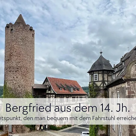 Apartmán Alte Foersterei - Altstadtwohnung Mit Stil & Aufzug - In Der Hinterburg - Mit Garten, Parkplatz & E-ladestation - Hunde Willkommen - Fulda, Bad Hersfeld, Alsfeld In 25 Km Entfernung *