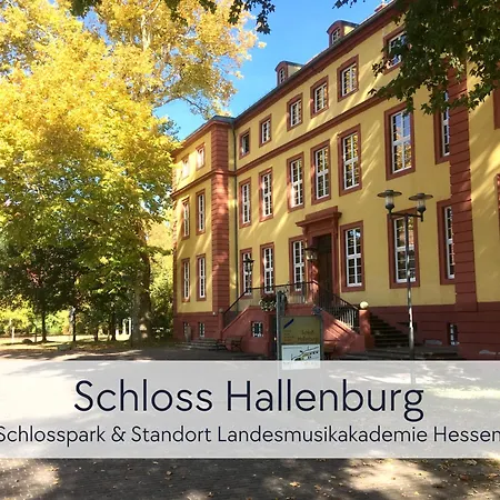 Alte Foersterei - Altstadtwohnung Mit Stil & Aufzug - In Der Hinterburg - Mit Garten, Parkplatz & E-ladestation - Hunde Willkommen - Fulda, Bad Hersfeld, Alsfeld In 25 Km Entfernung Appartement *