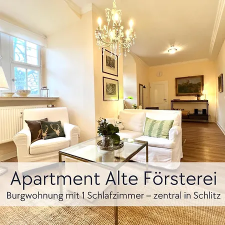 Alte Foersterei - Altstadtwohnung Mit Stil & Aufzug - In Der Hinterburg Schlitz - Mit Garten, Parkplatz & E-Ladestation - Hunde Willkommen - Fulda, Bad Hersfeld, Alsfeld In 25 Km Entfernung דירה *