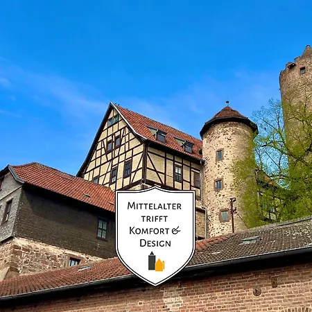Apartmán Alte Foersterei - Altstadtwohnung Mit Stil & Aufzug - In Der Hinterburg - Mit Garten, Parkplatz & E-ladestation - Hunde Willkommen - Fulda, Bad Hersfeld, Alsfeld In 25 Km Entfernung Schlitz