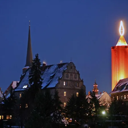 Alte Foersterei - Elegantes In Der Historischen Hinterburg - Nahe Fulda Und Bad Hersfeld Schlitz