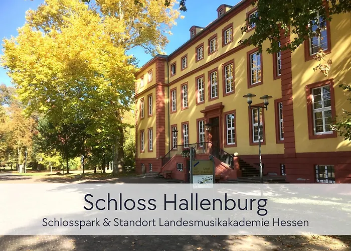Alte Foersterei - Altstadtwohnung Mit Stil & Aufzug - In Der Hinterburg - Mit Garten, Parkplatz & E-ladestation - Hunde Willkommen - Fulda, Bad Hersfeld, Alsfeld In 25 Km Entfernung Apartman *