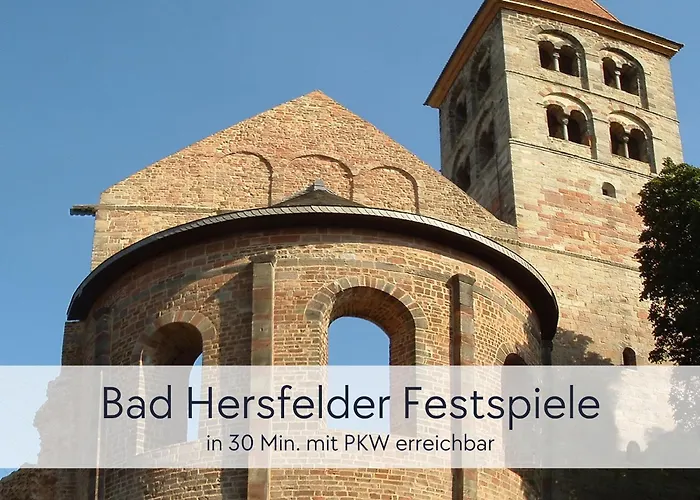 Alte Foersterei - Altstadtwohnung Mit Stil & Aufzug - In Der Hinterburg - Mit Garten, Parkplatz & E-ladestation - Hunde Willkommen - Fulda, Bad Hersfeld, Alsfeld In 25 Km Entfernung Apartman *